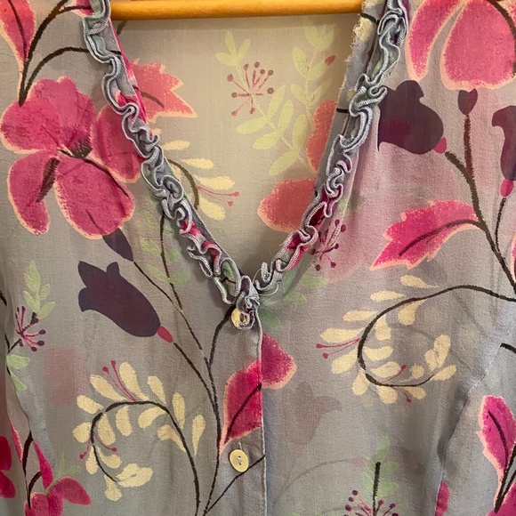 Tess Studio Silk Sheer Button Down Floral Blouse Women Size 8 - Picture 4 of 10